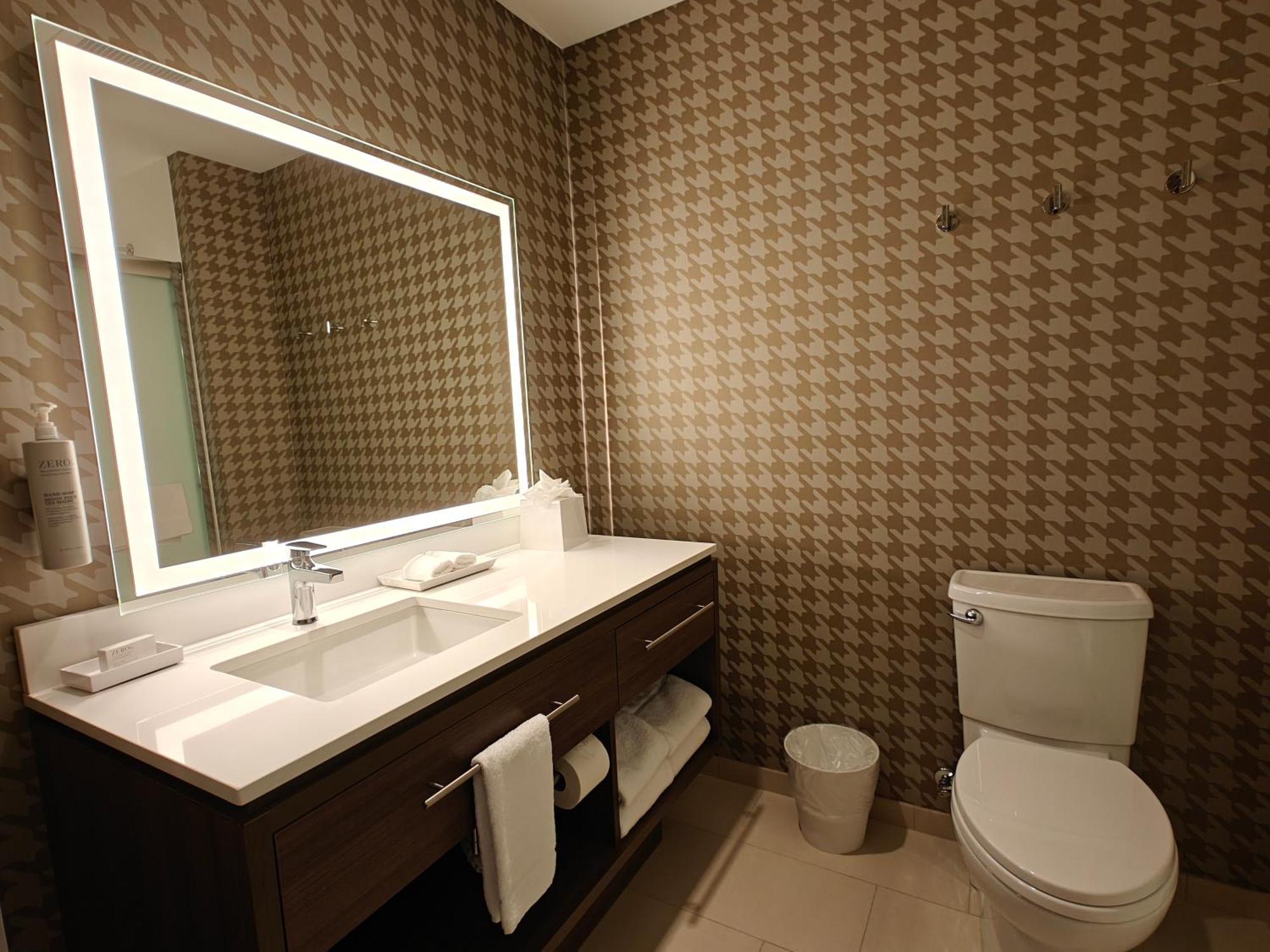 Home2 Suites By Hilton Бристоль Экстерьер фото